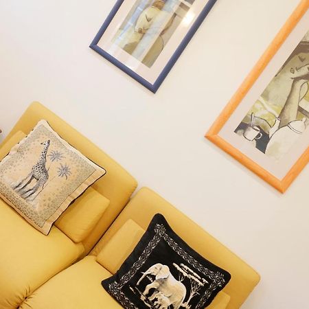 Siena Uptown - Sabrina'S Cozy Apartment Exterior foto